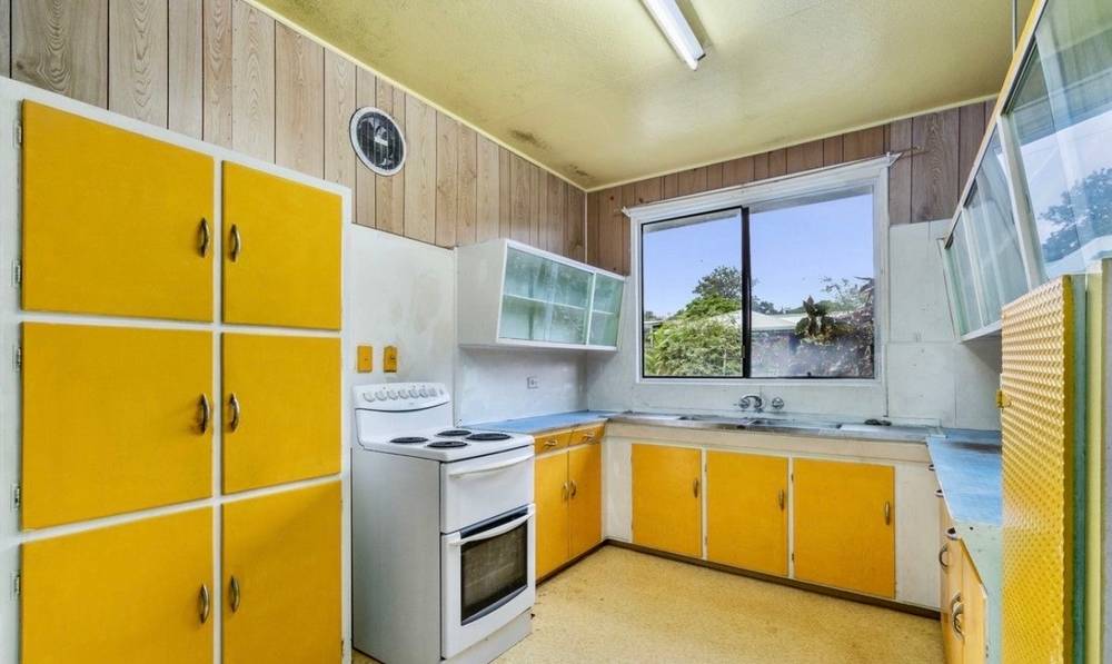 135 Turpin Road, LABRADOR, QLD 4215