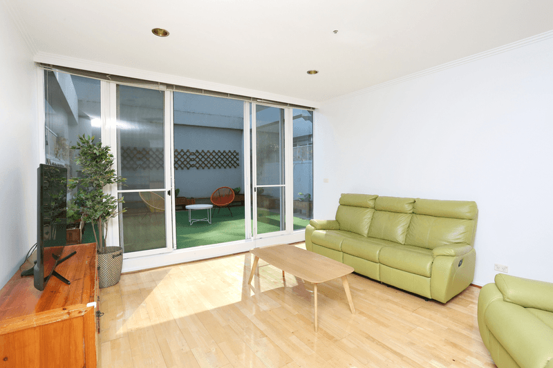 18/28-32 Southgate Avenue, SOUTHBANK, VIC 3006