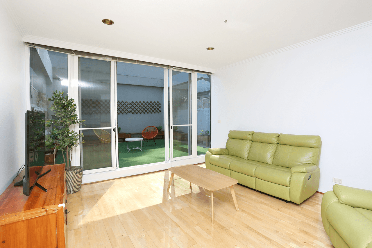 18/28-32 Southgate Avenue, SOUTHBANK, VIC 3006