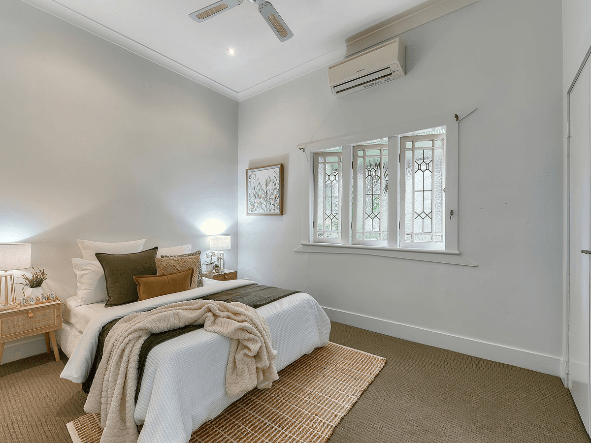 114 Stoneleigh Street, LUTWYCHE, qld 4030