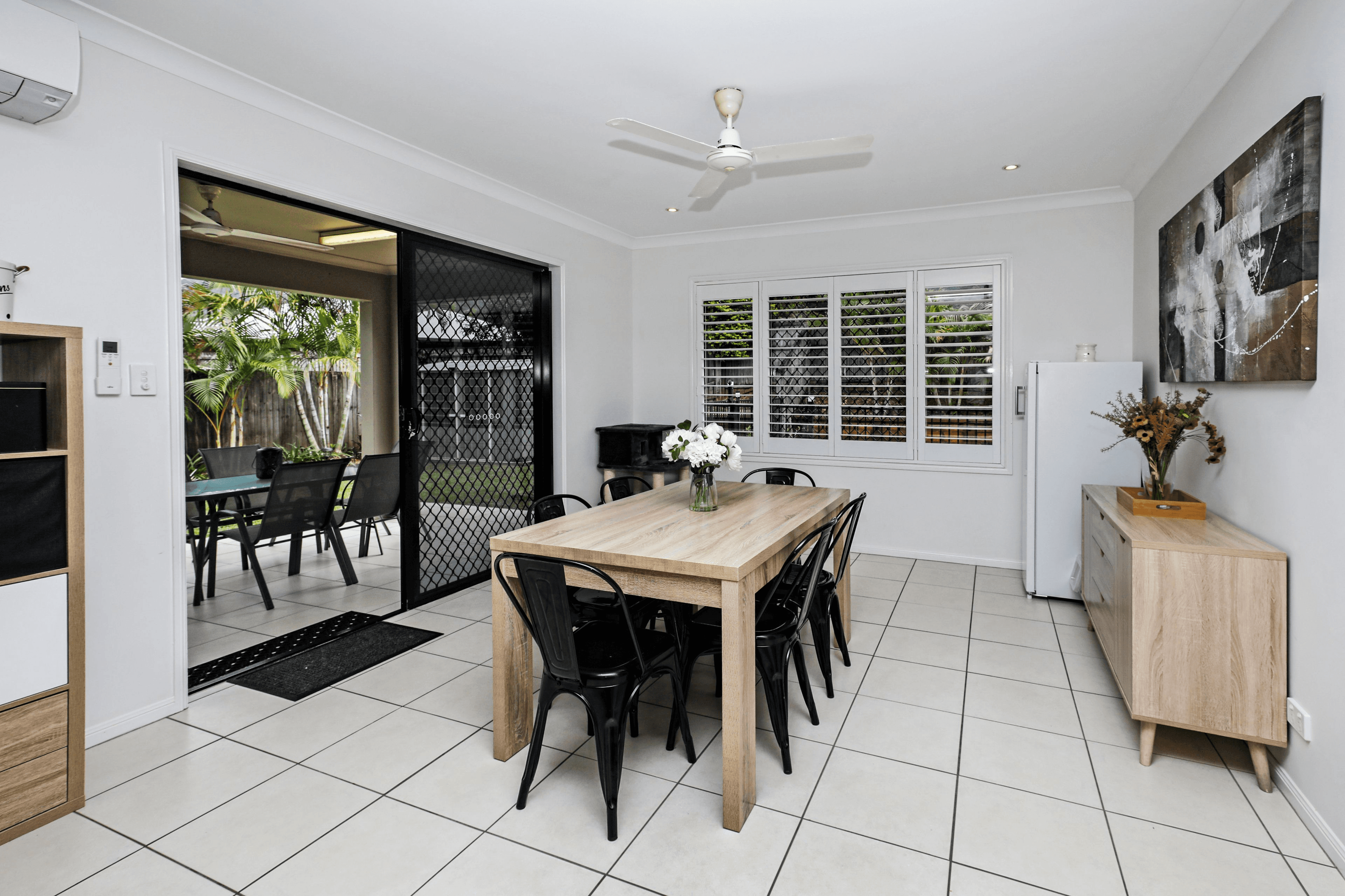 27 Charnley Avenue, Bentley Park, QLD 4869