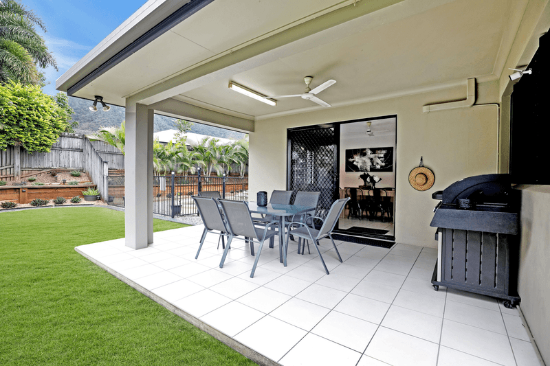 27 Charnley Avenue, Bentley Park, QLD 4869