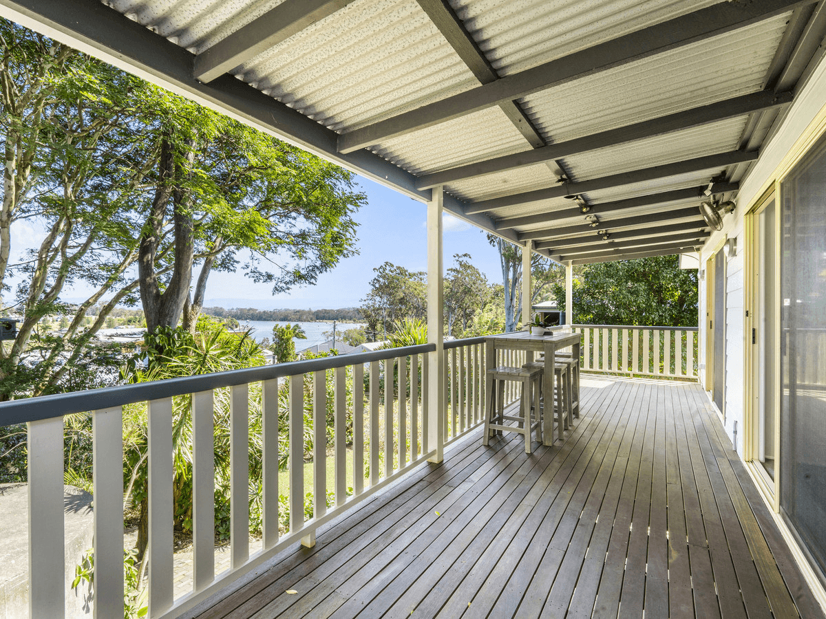 7 Tooraneedin Road, COOMERA, QLD 4209