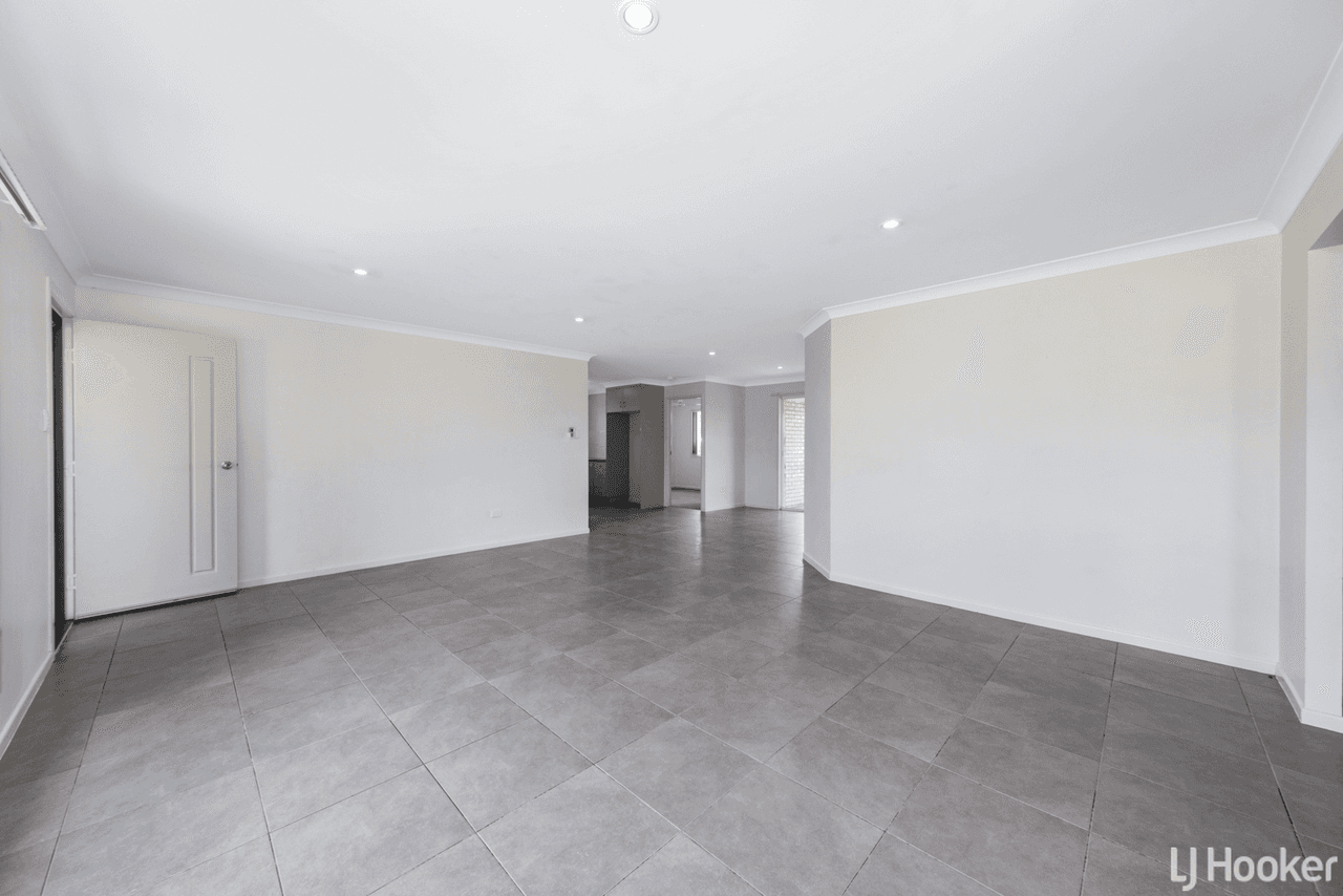 28 William Close, GRACEMERE, QLD 4702