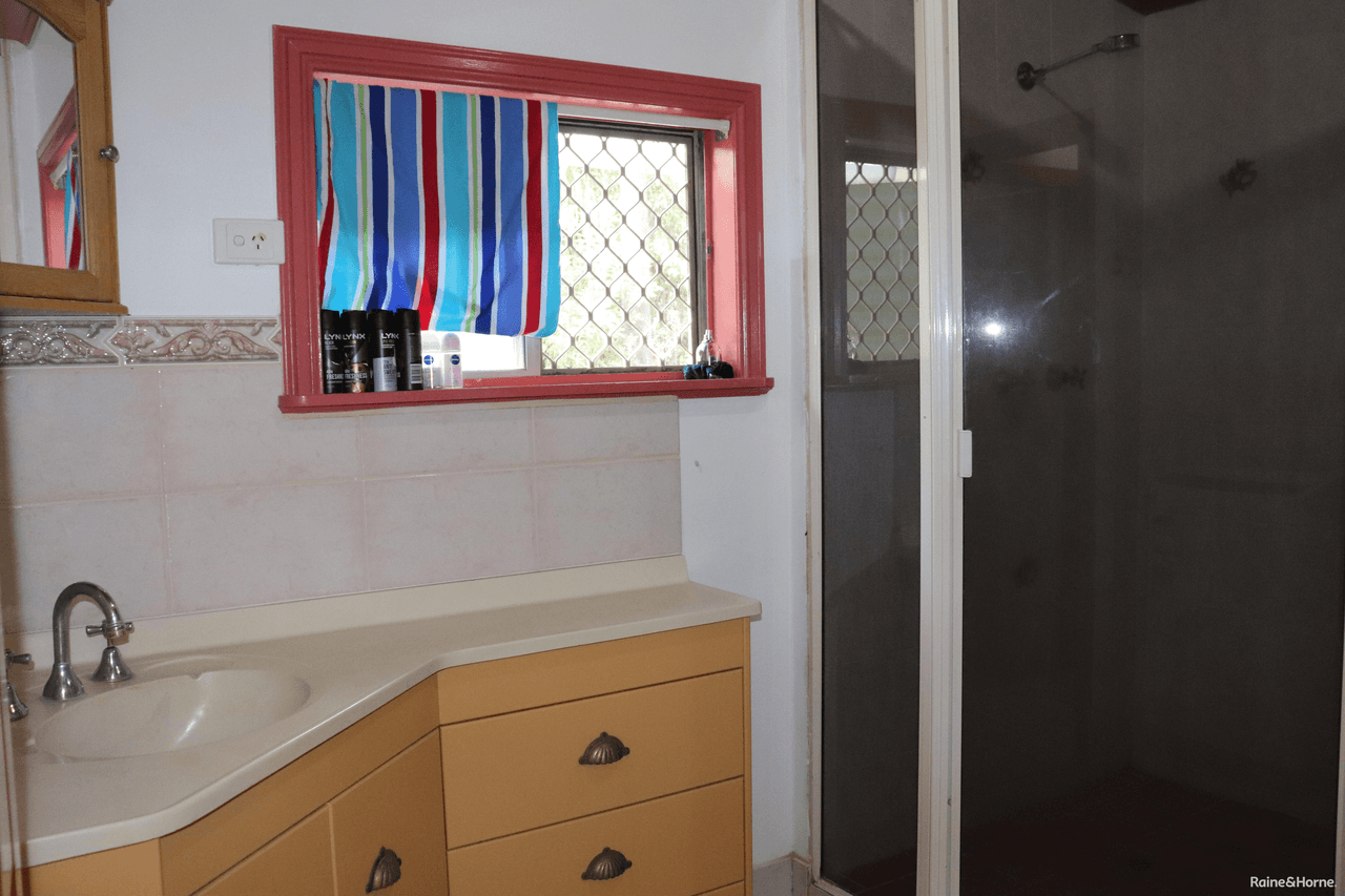 62 Allen Road, SOUTH NANANGO, QLD 4615