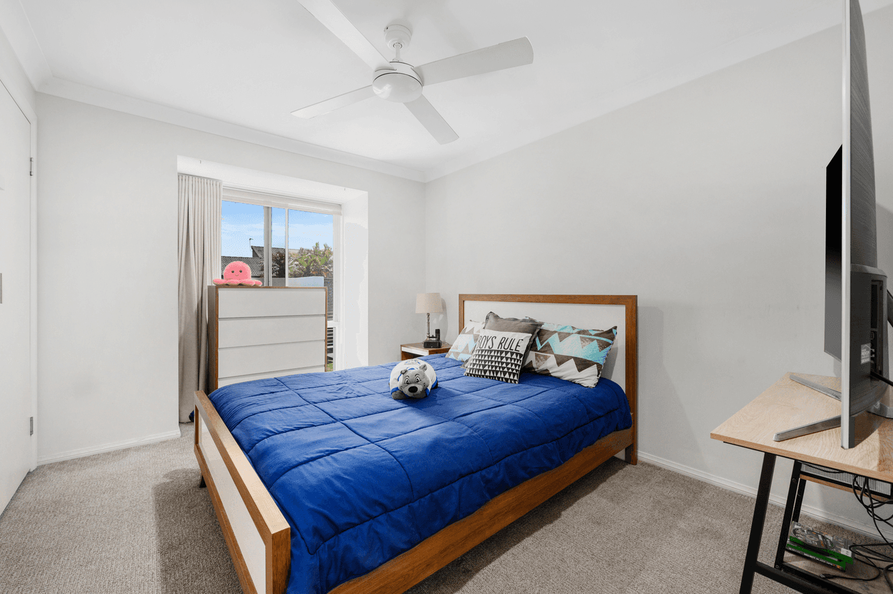 3 Oriole Court, BURLEIGH WATERS, QLD 4220