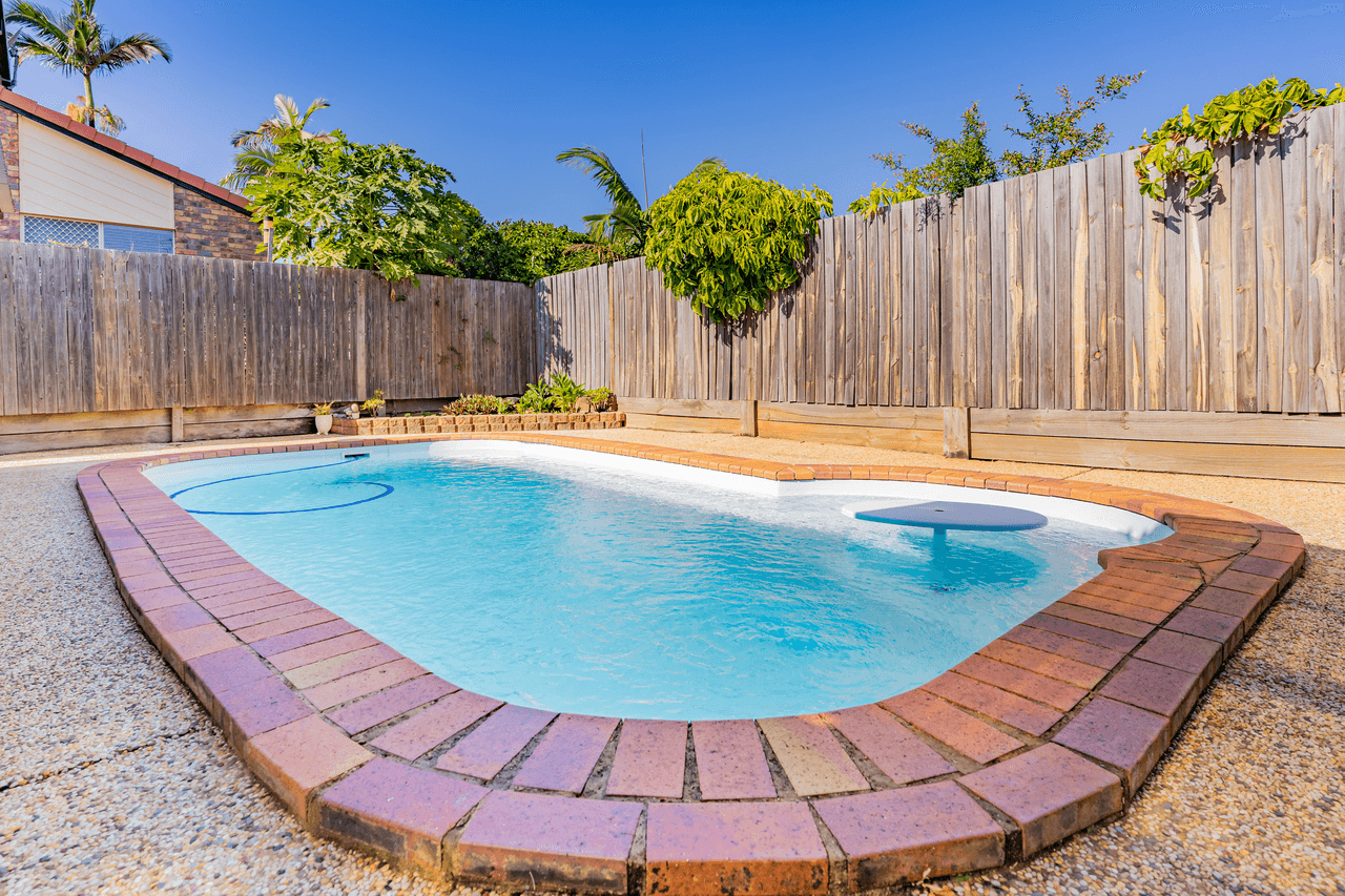 1 Epson Court, DAISY HILL, QLD 4127