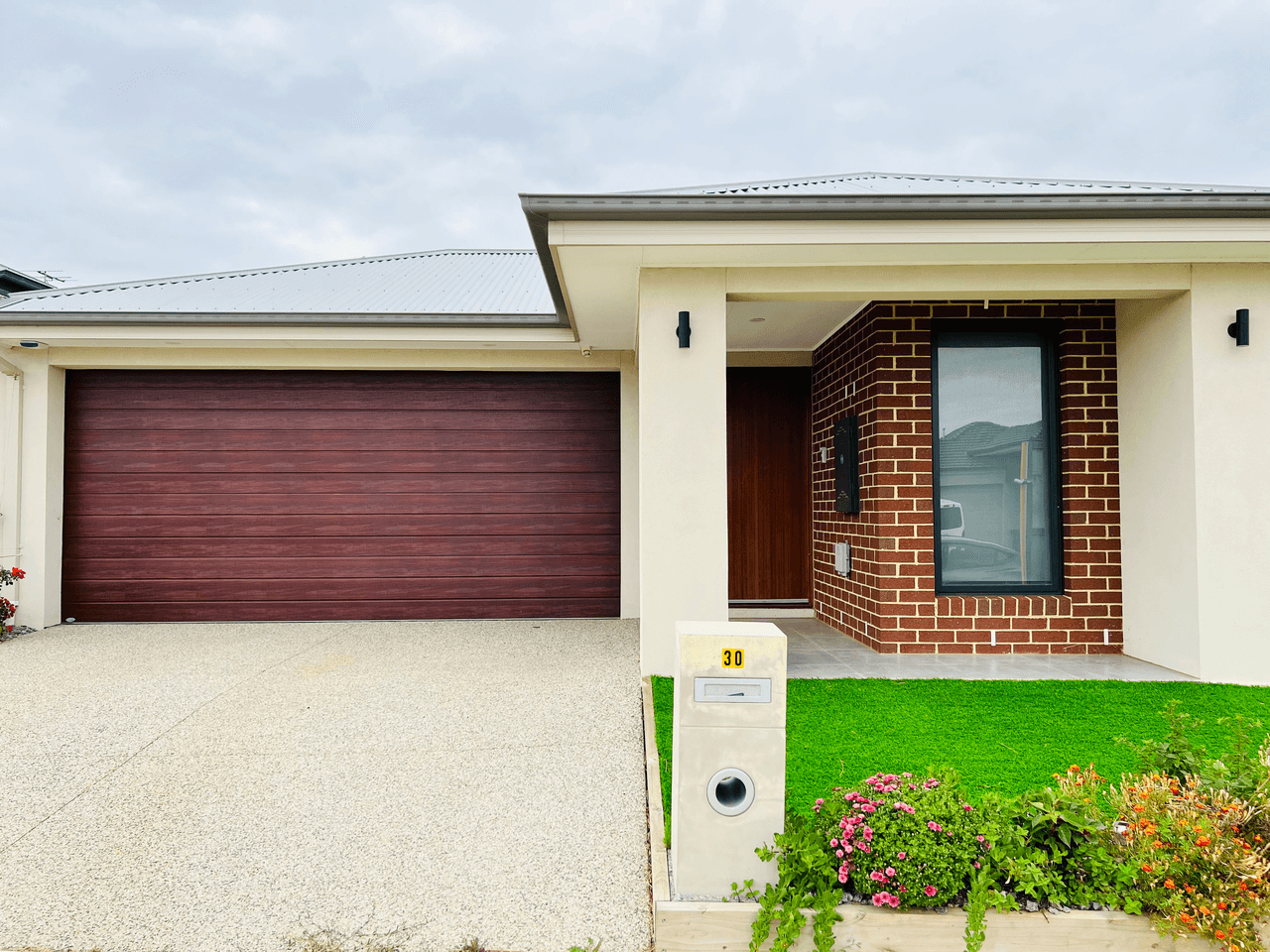 30 Mendocino Crescent, TARNEIT, VIC 3029