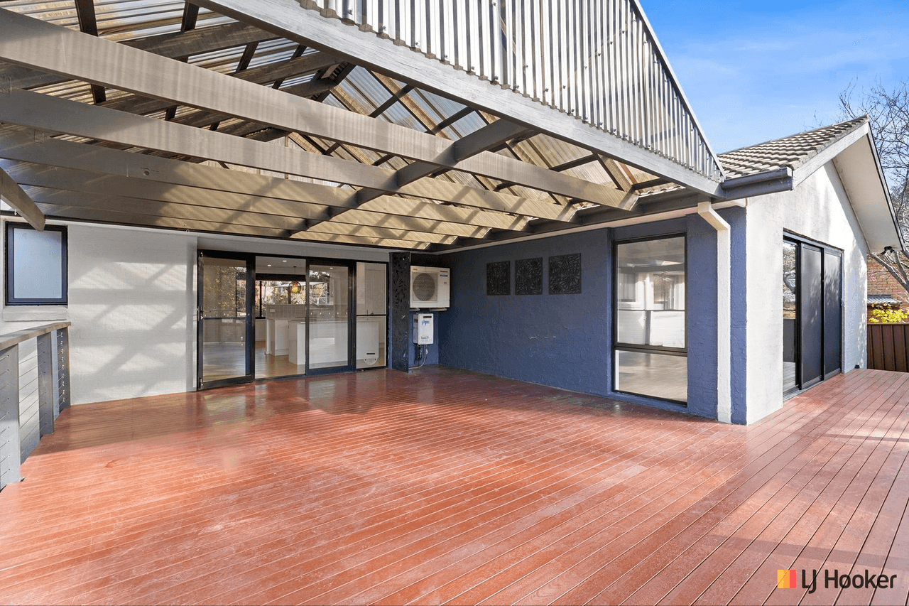 5 Gibbes Place, WEETANGERA, ACT 2614