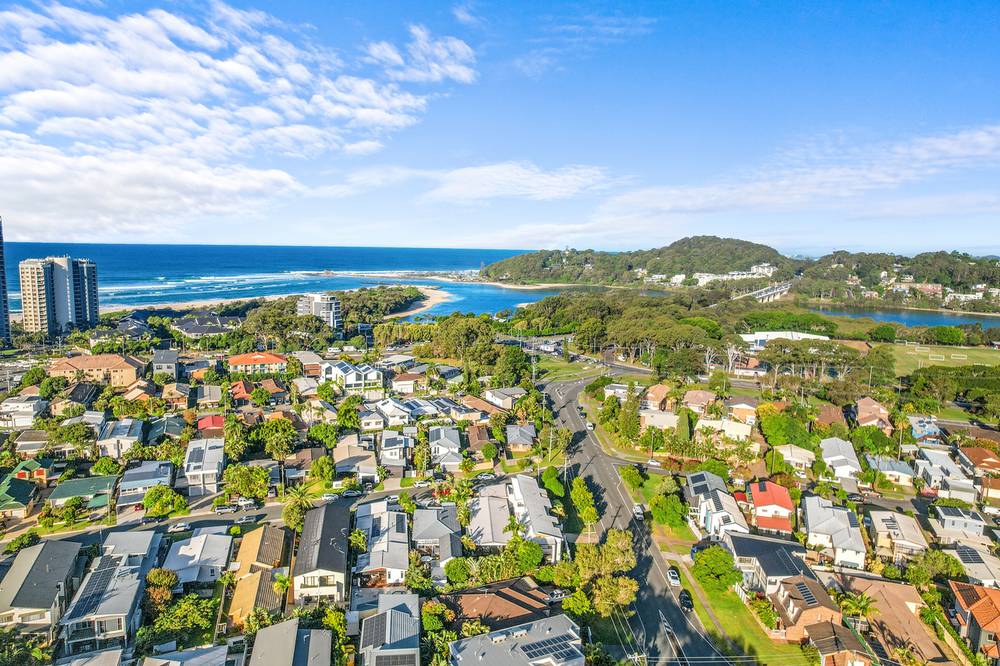 86 Leyte Avenue, PALM BEACH, QLD 4221