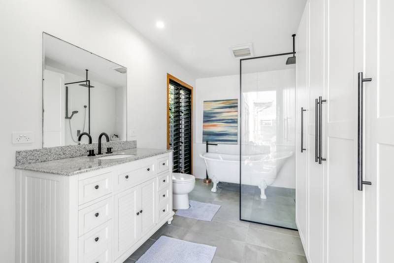 86 Leyte Avenue, PALM BEACH, QLD 4221