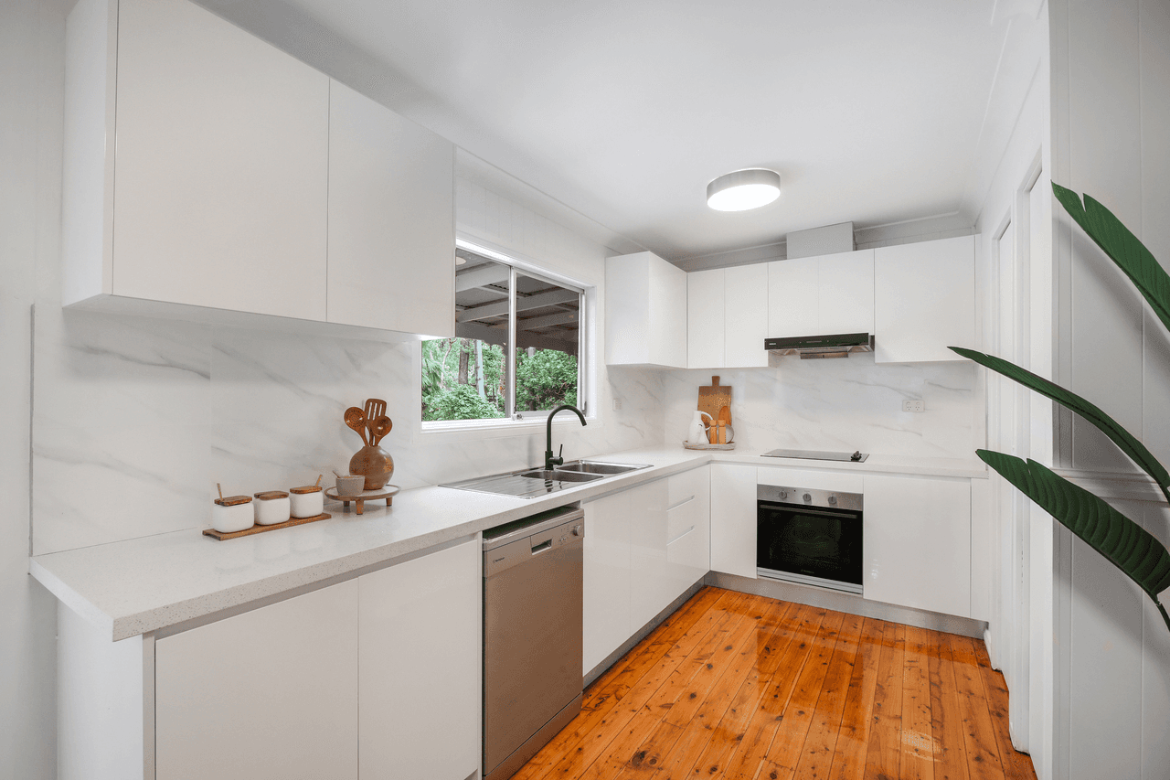 22 Scott Street, POINT CLARE, NSW 2250