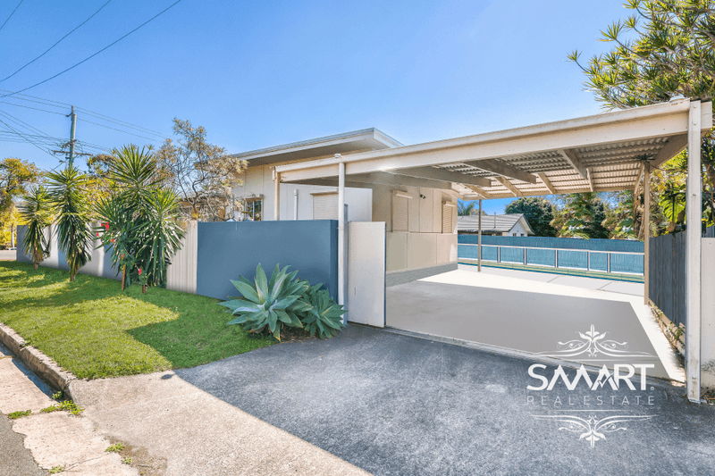 33 Heydon Avenue, LABRADOR, QLD 4215