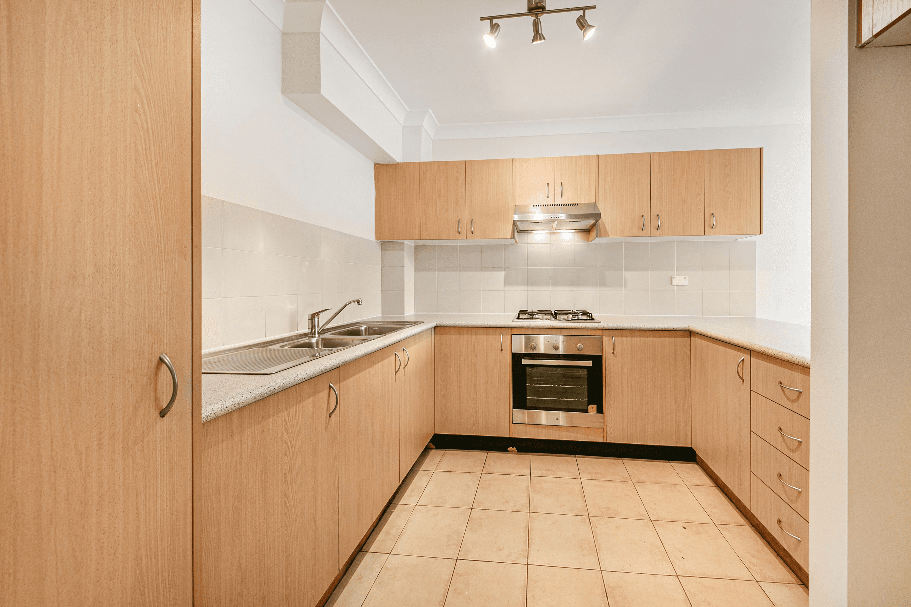 1/13 Oxford St, MERRYLANDS, NSW 2160