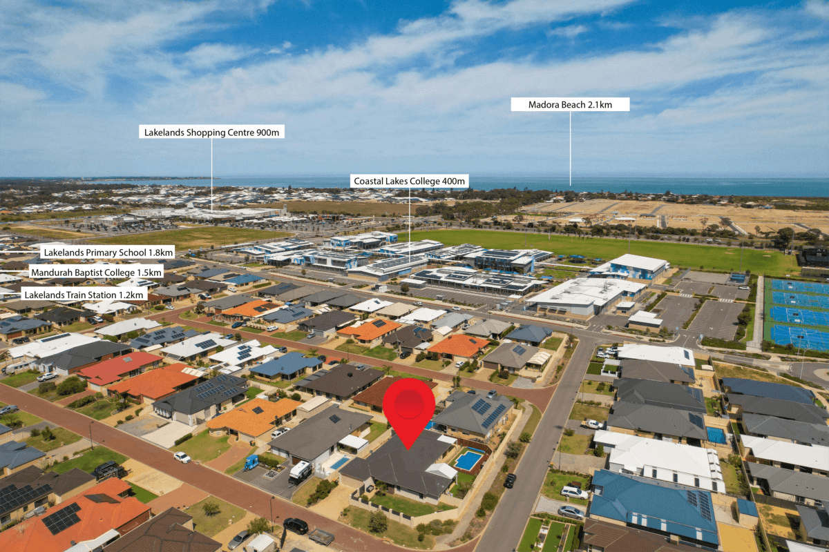 15 Balicup Way, LAKELANDS, WA 6180