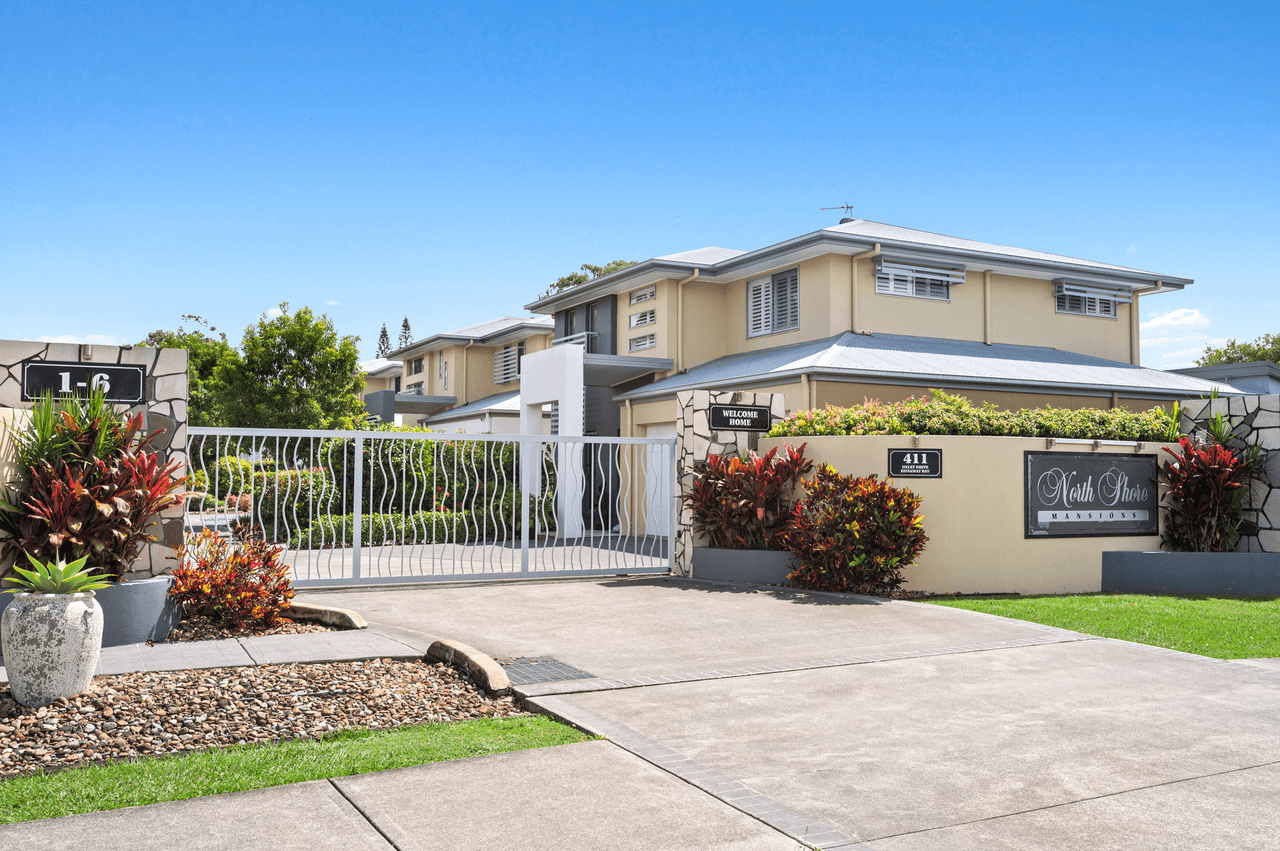 2/411 Oxley Drive, RUNAWAY BAY, QLD 4216