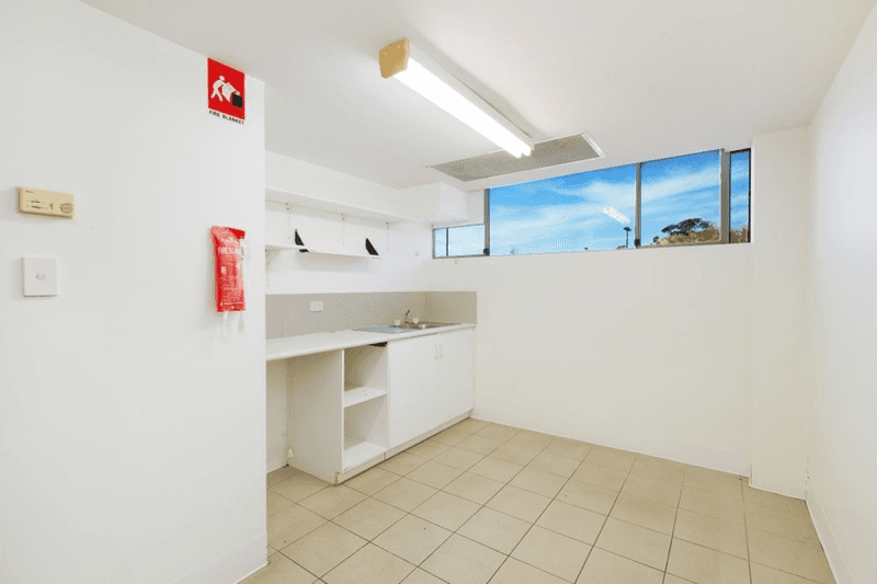 64 Griffith Street, COOLANGATTA, QLD 4225