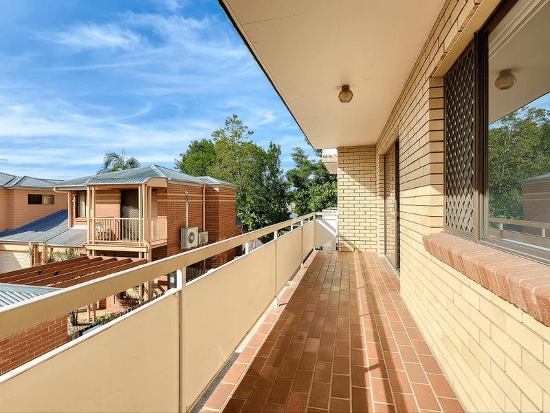 2/63 Groom Street, GORDON PARK, QLD 4031