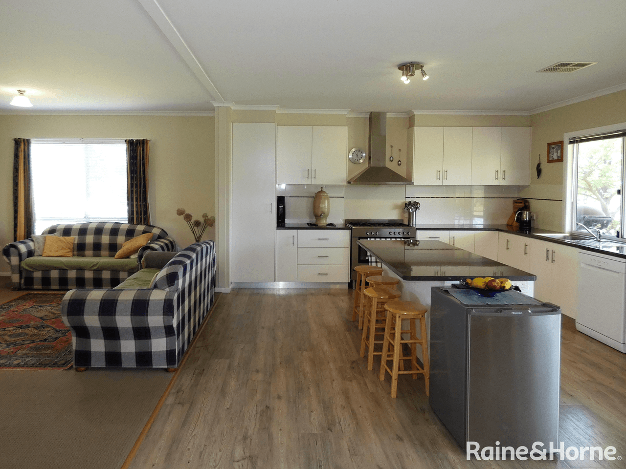 81 Bundaloey Road, MOREE, NSW 2400