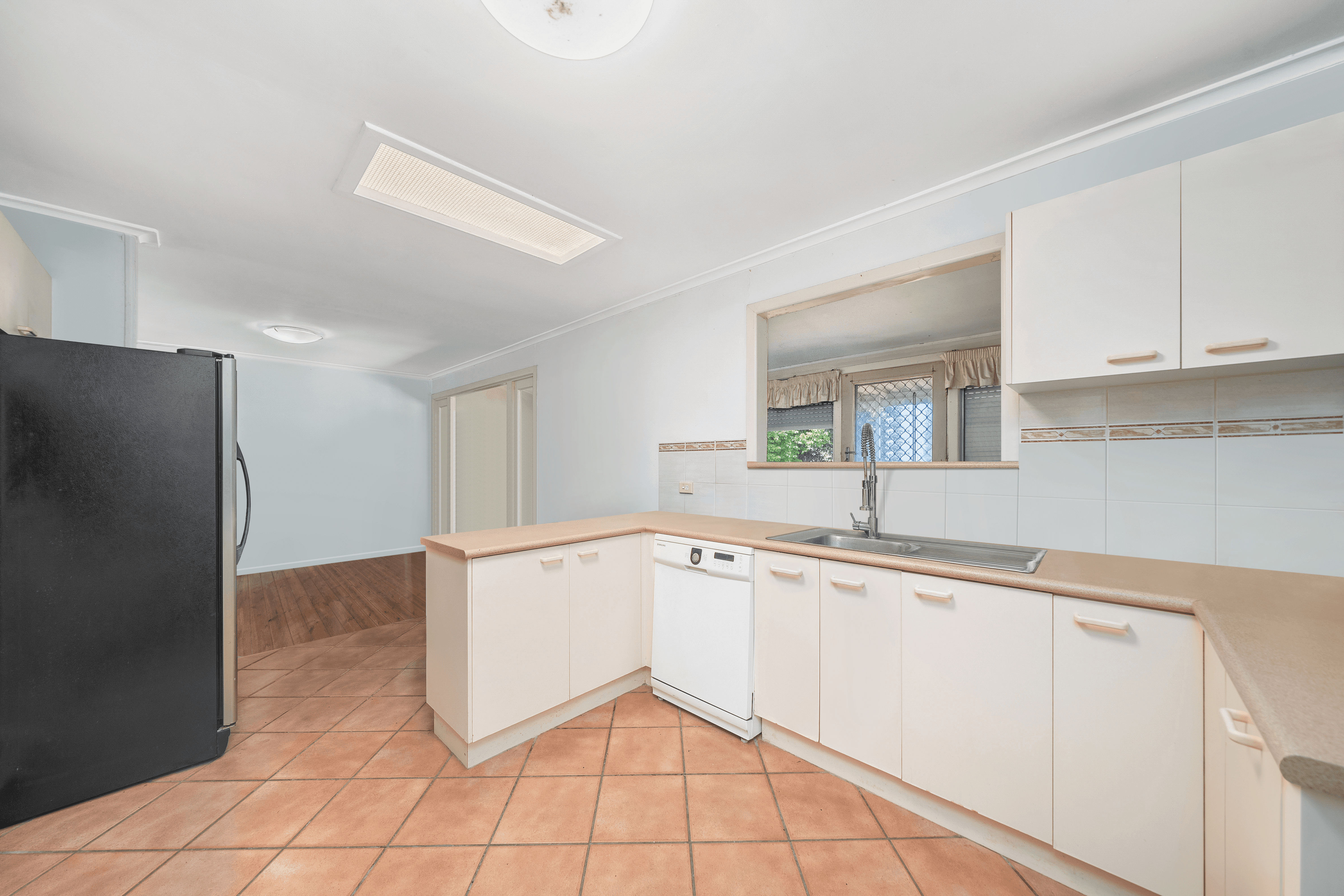 10 Lane Street, Clontarf, QLD 4019
