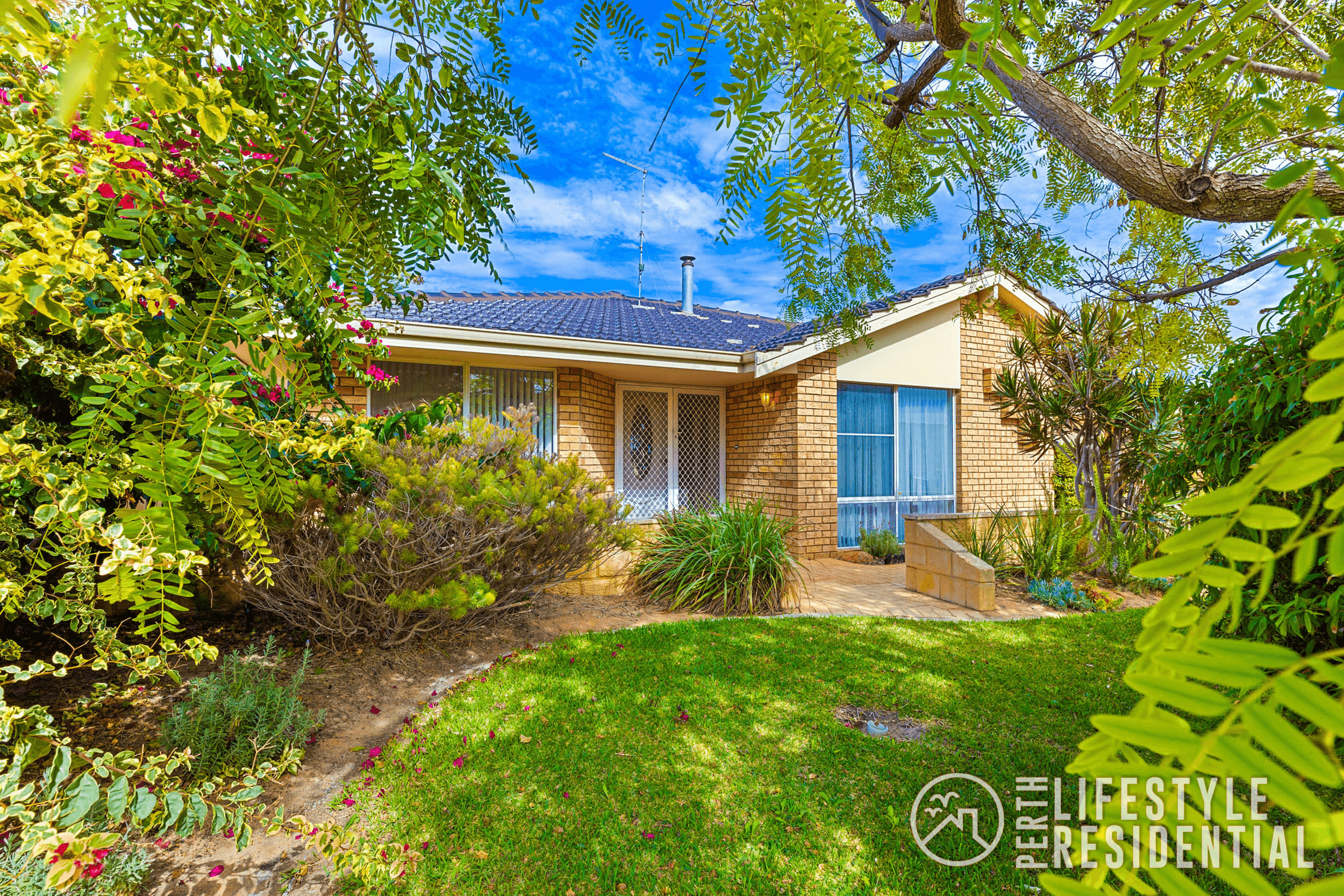 80 Damepattie Drive, TWO ROCKS, WA 6037