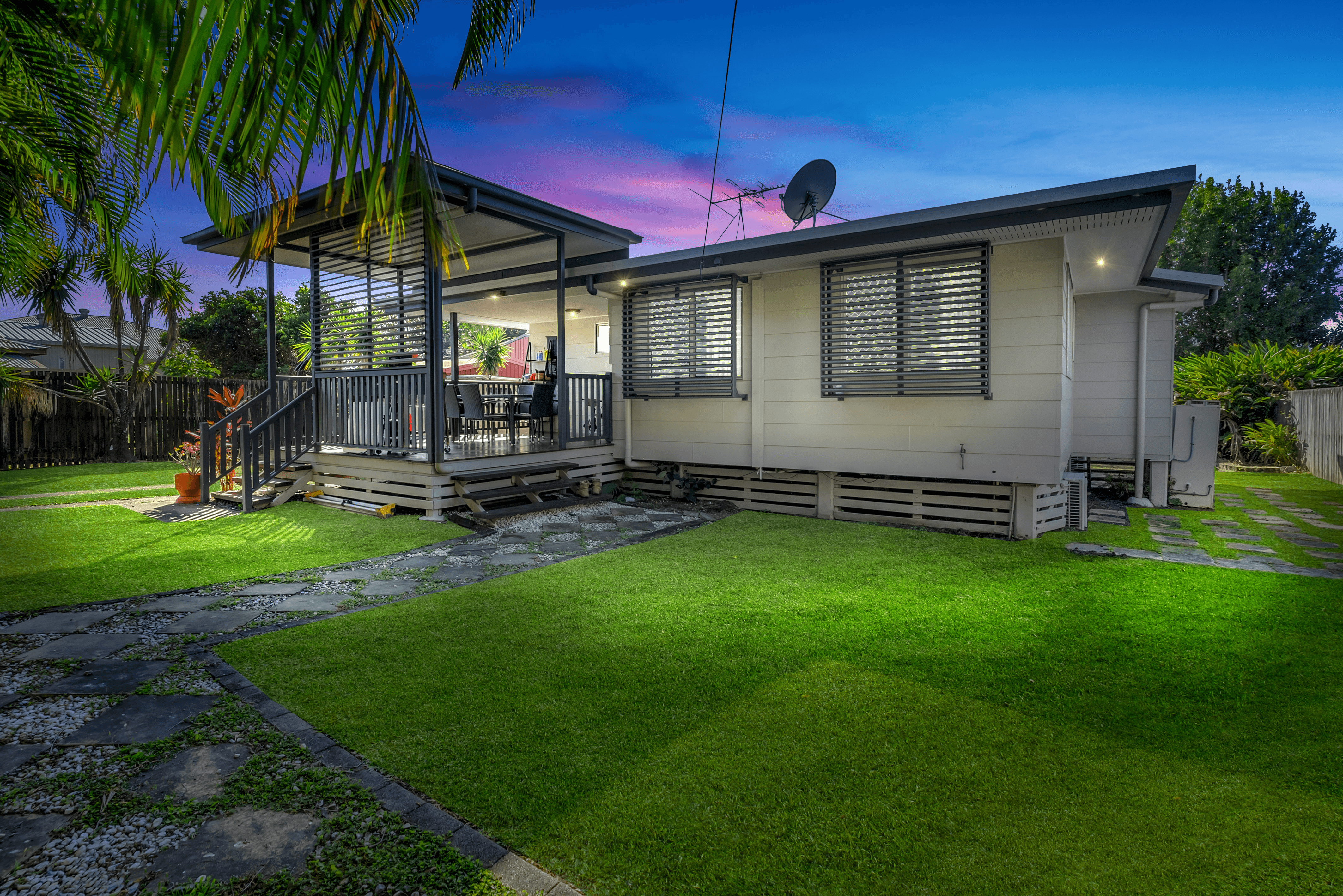 60 Enmore Street, MANOORA, QLD 4870