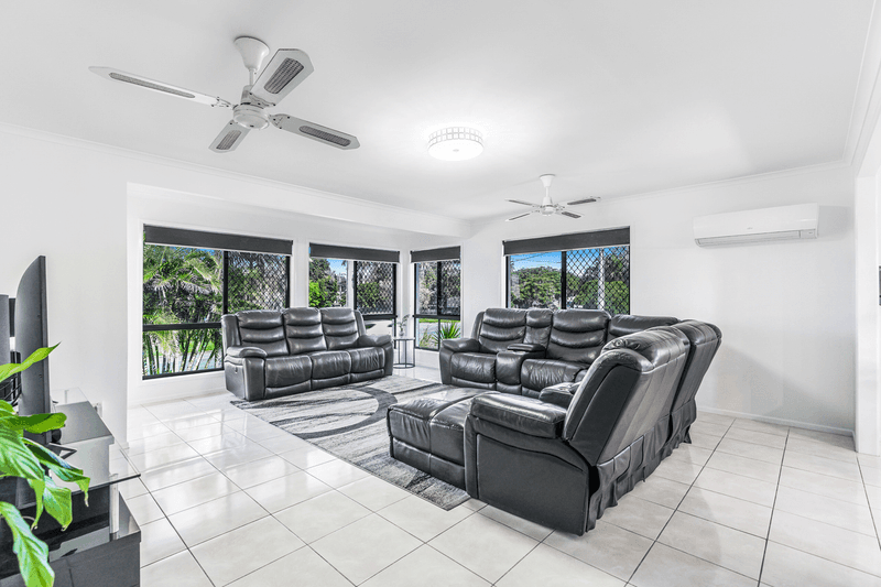 72 Wentworth Drive, Capalaba, QLD 4157