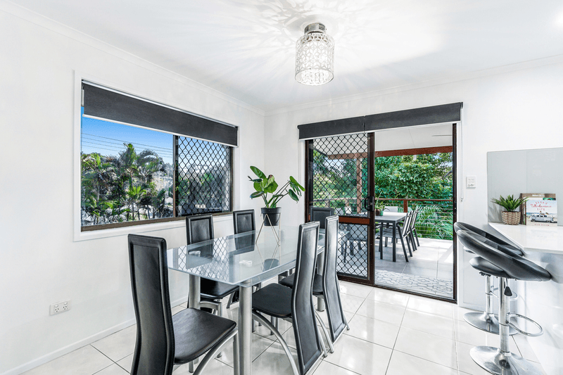 72 Wentworth Drive, Capalaba, QLD 4157