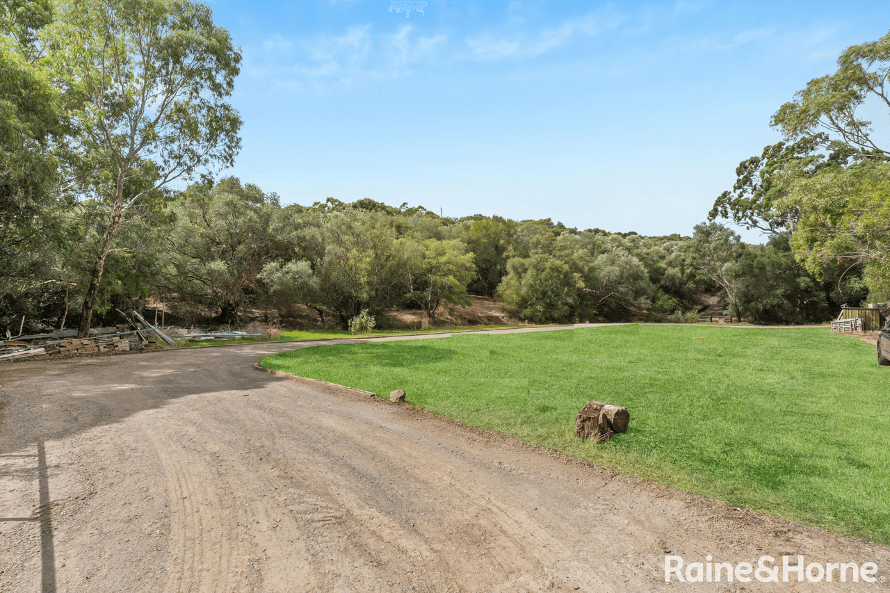 89 Upper Penneys Hill Road, ONKAPARINGA HILLS, SA 5163