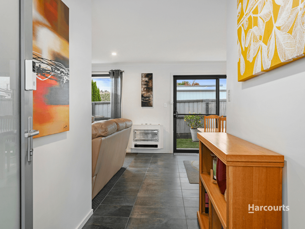 2/7 Walker Street, SORELL, TAS 7172