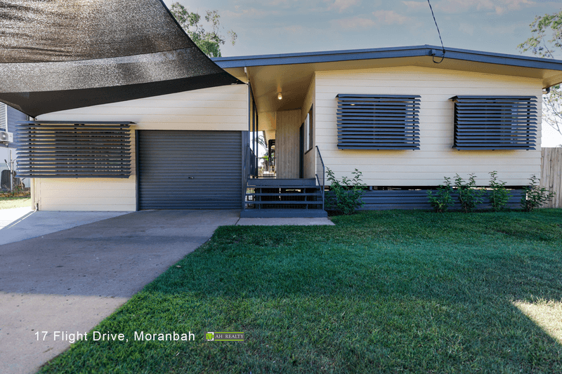 17 Flight Drive, MORANBAH, QLD 4744