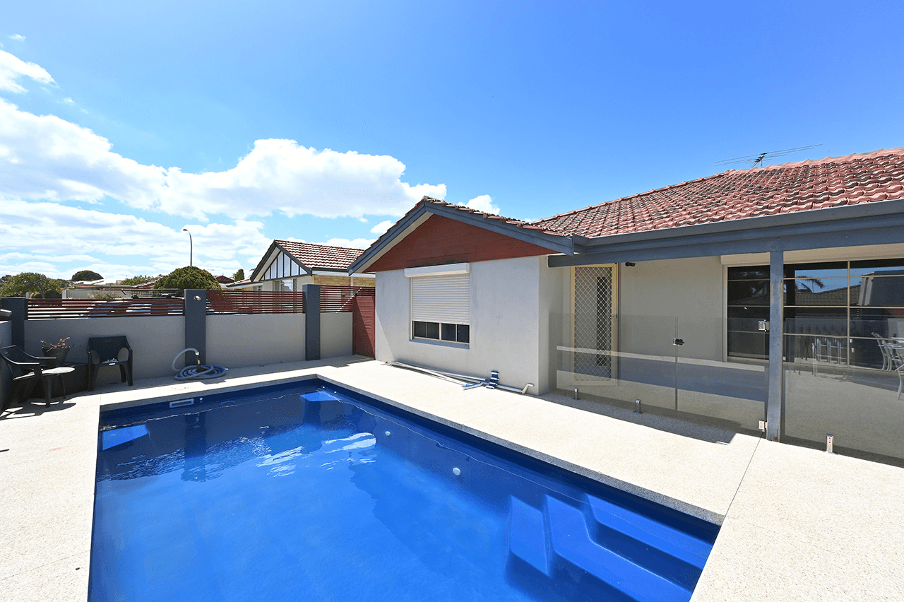 3 Dutton Close, Merriwa, WA 6030