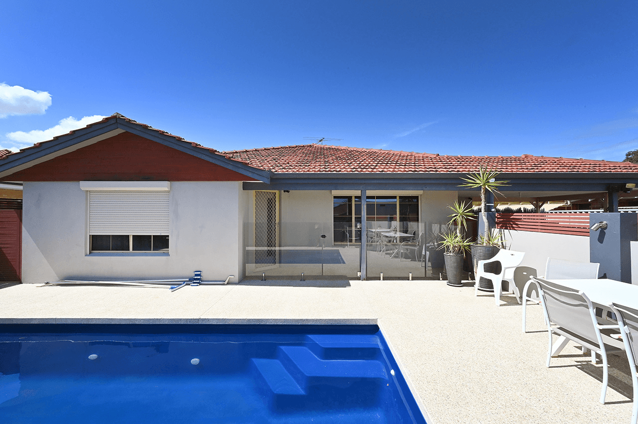 3 Dutton Close, Merriwa, WA 6030