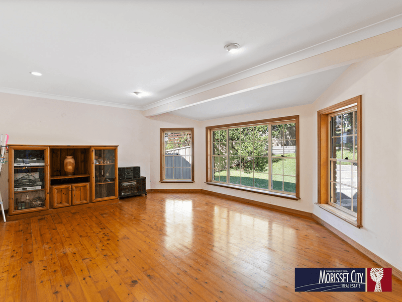 22 Maitland Avenue, SUNSHINE, NSW 2264