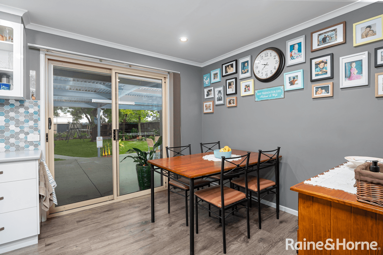 3 Bristol Street, COLLINGULLIE, NSW 2650