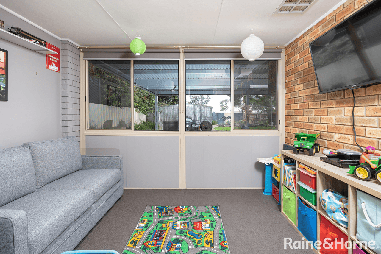 3 Bristol Street, COLLINGULLIE, NSW 2650