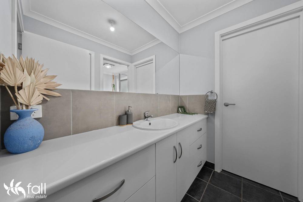 29 Ashgrove Crescent, OLD BEACH, TAS 7017