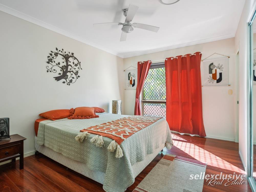 221 Endeavour Drive, Banksia Beach, QLD 4507
