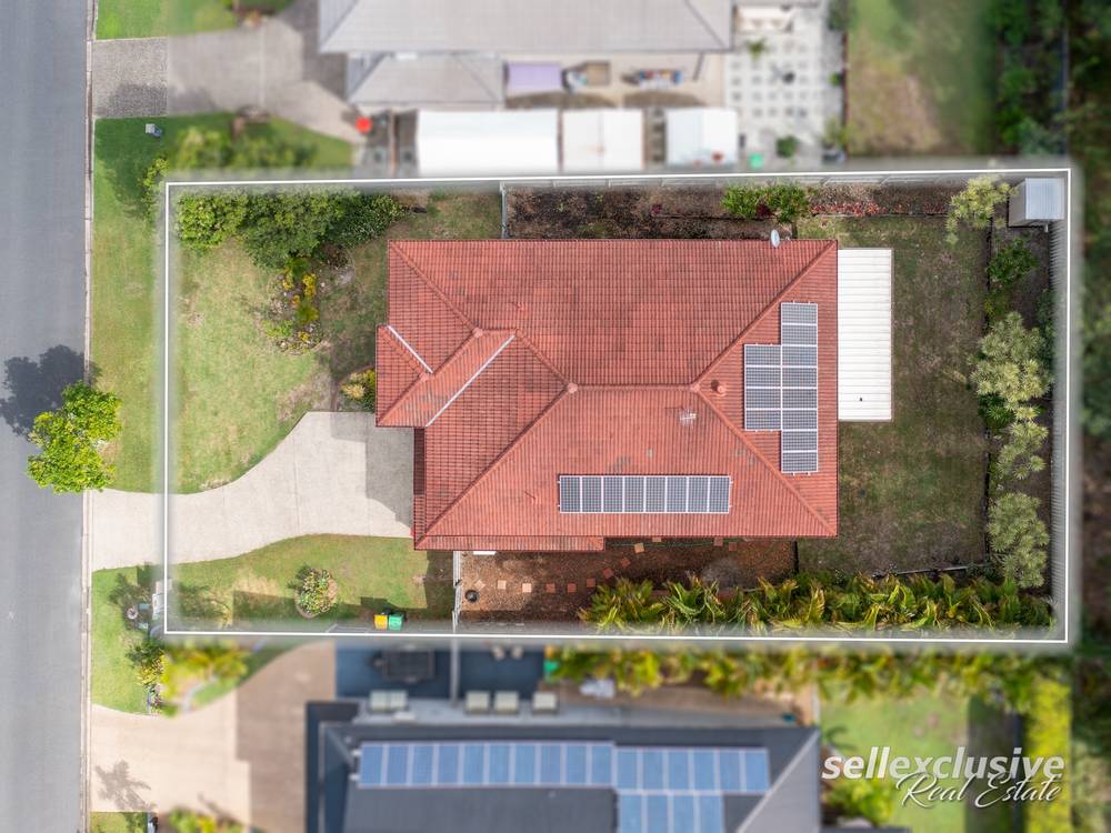 221 Endeavour Drive, Banksia Beach, QLD 4507