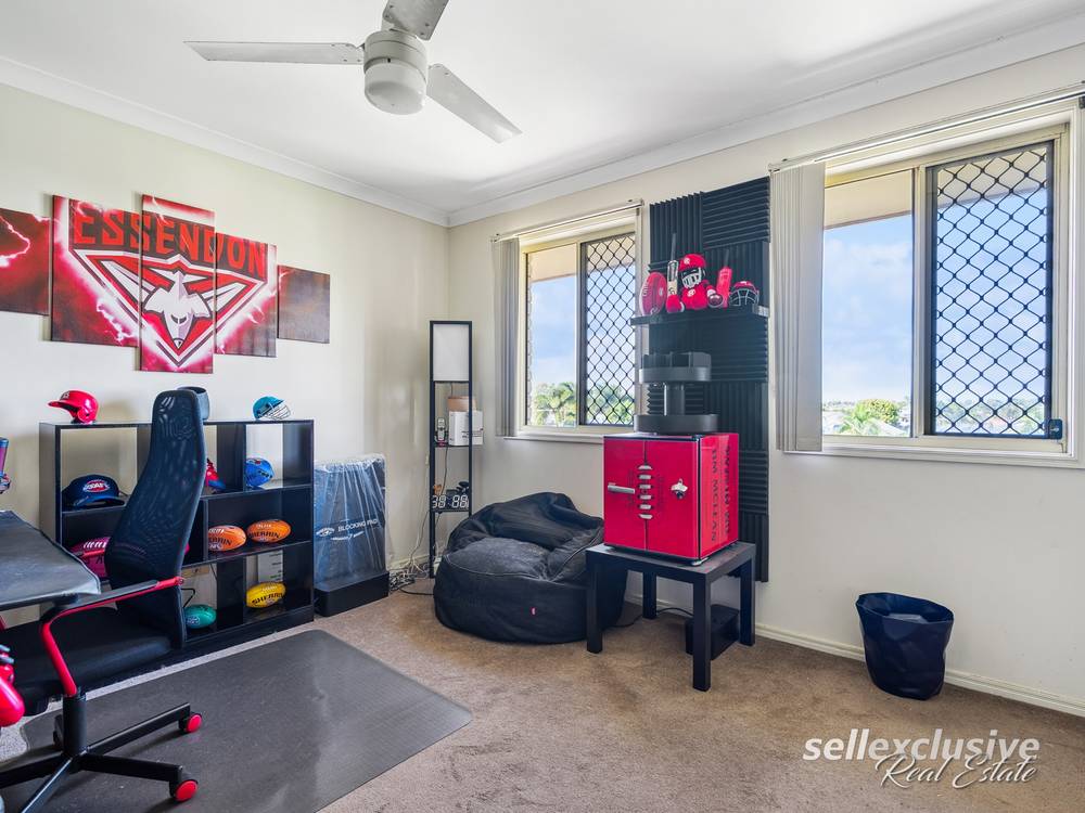 221 Endeavour Drive, Banksia Beach, QLD 4507