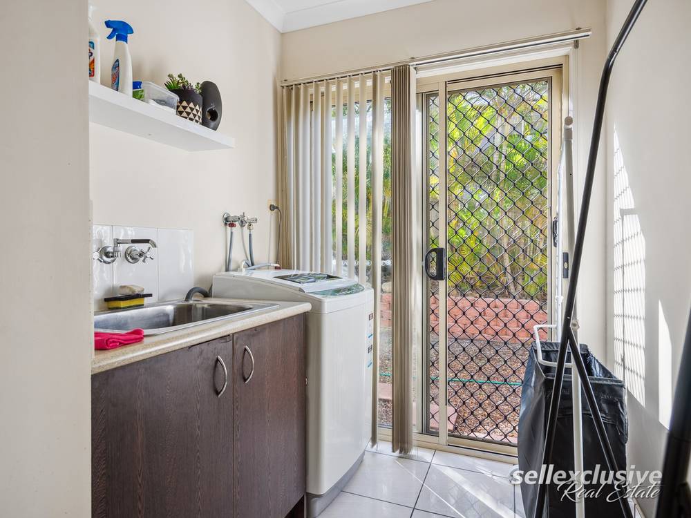 221 Endeavour Drive, Banksia Beach, QLD 4507
