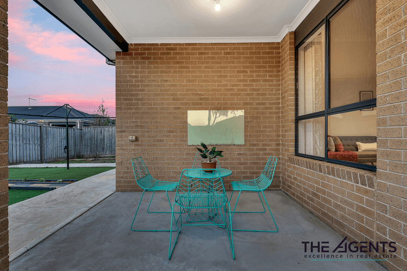 14 Holiday Court, Truganina, VIC 3029