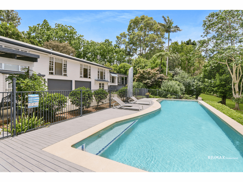 5 Avocado Lane, Maleny, QLD 4552