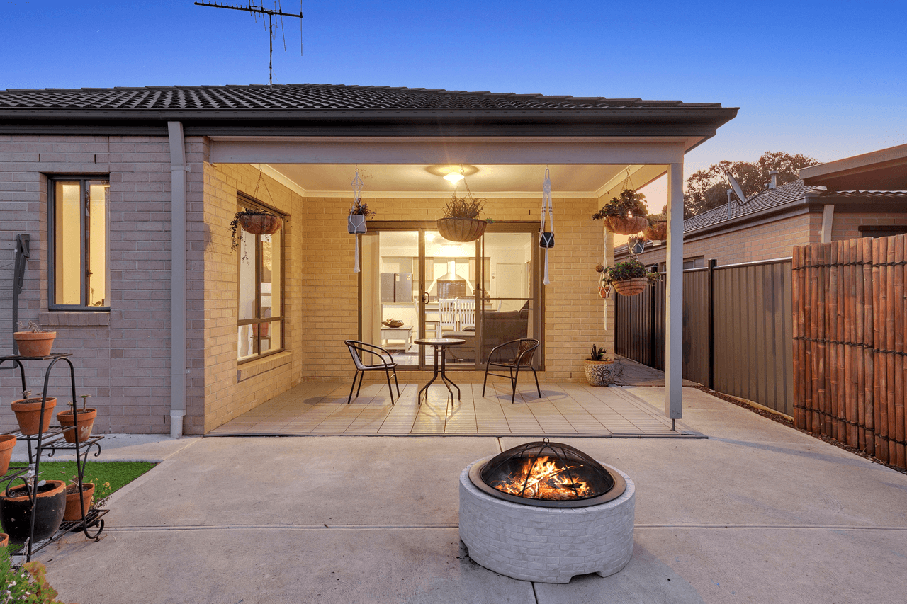 10 Strachan Rise, MERNDA, VIC 3754