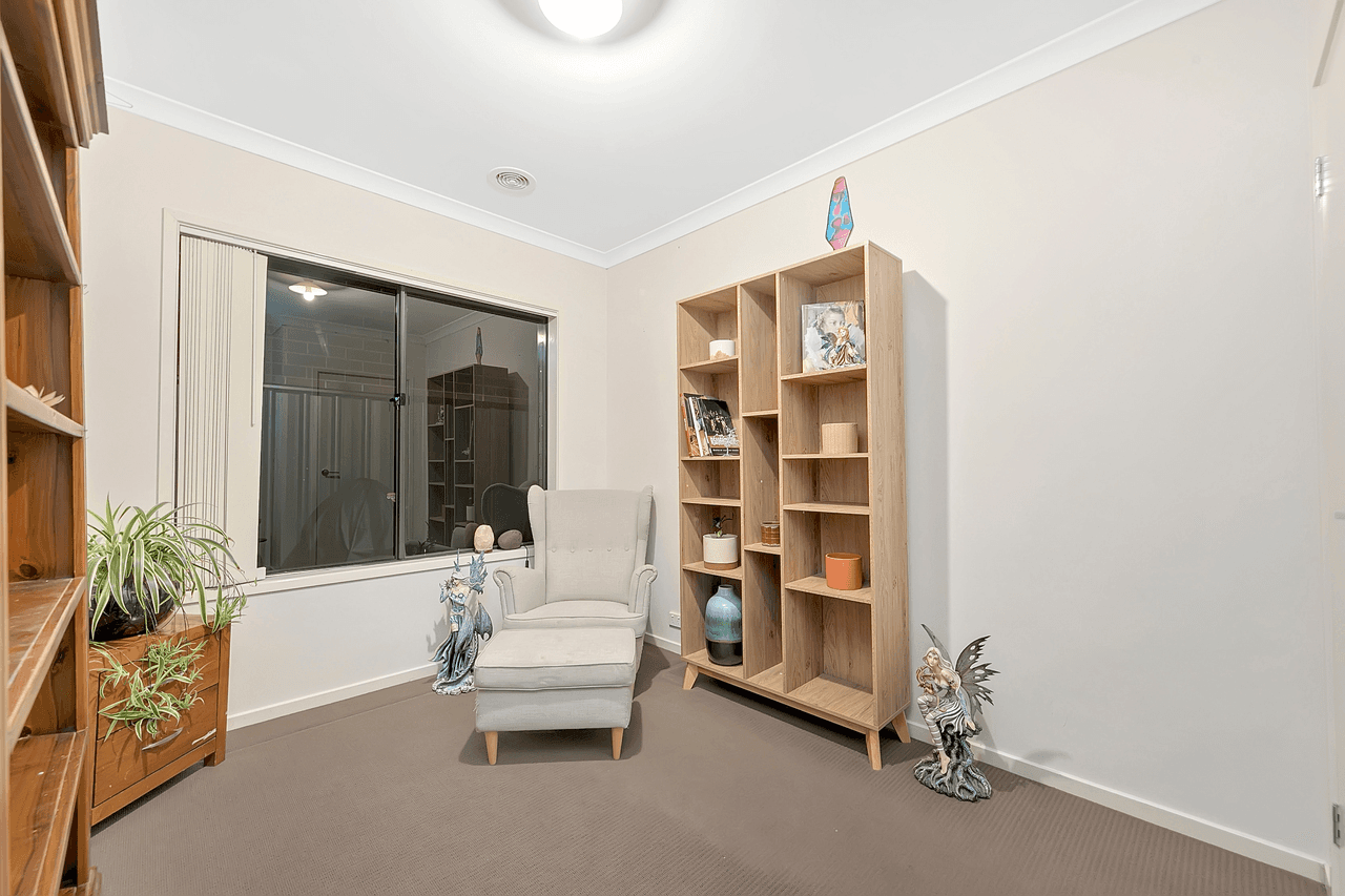 10 Strachan Rise, MERNDA, VIC 3754