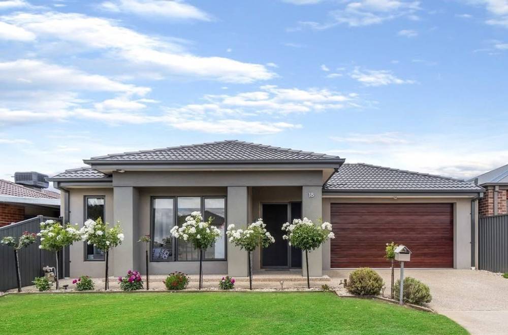 18 Isabella Court, Albanvale, VIC 3021
