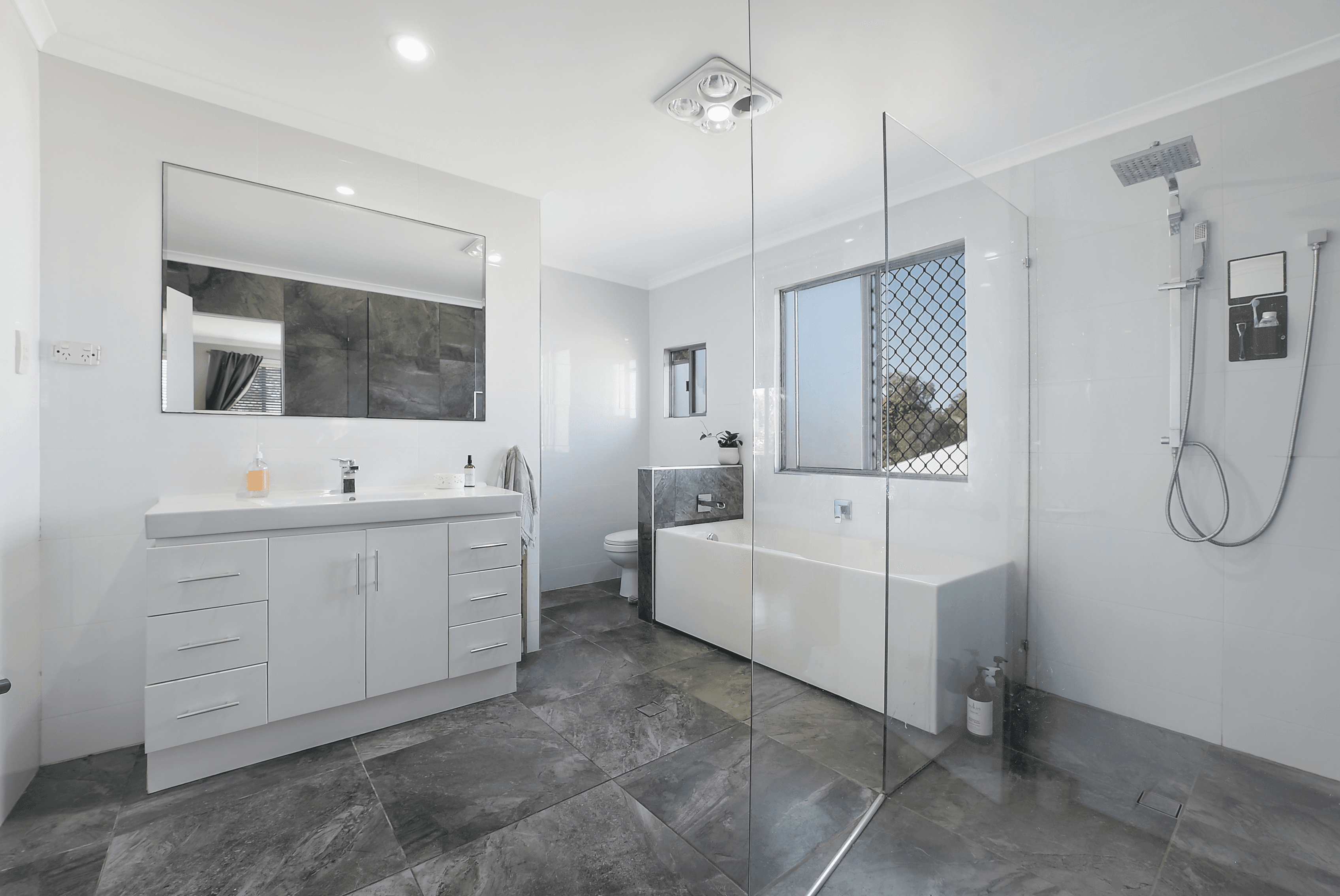54 Kippa Street, Kippa-Ring, QLD 4021