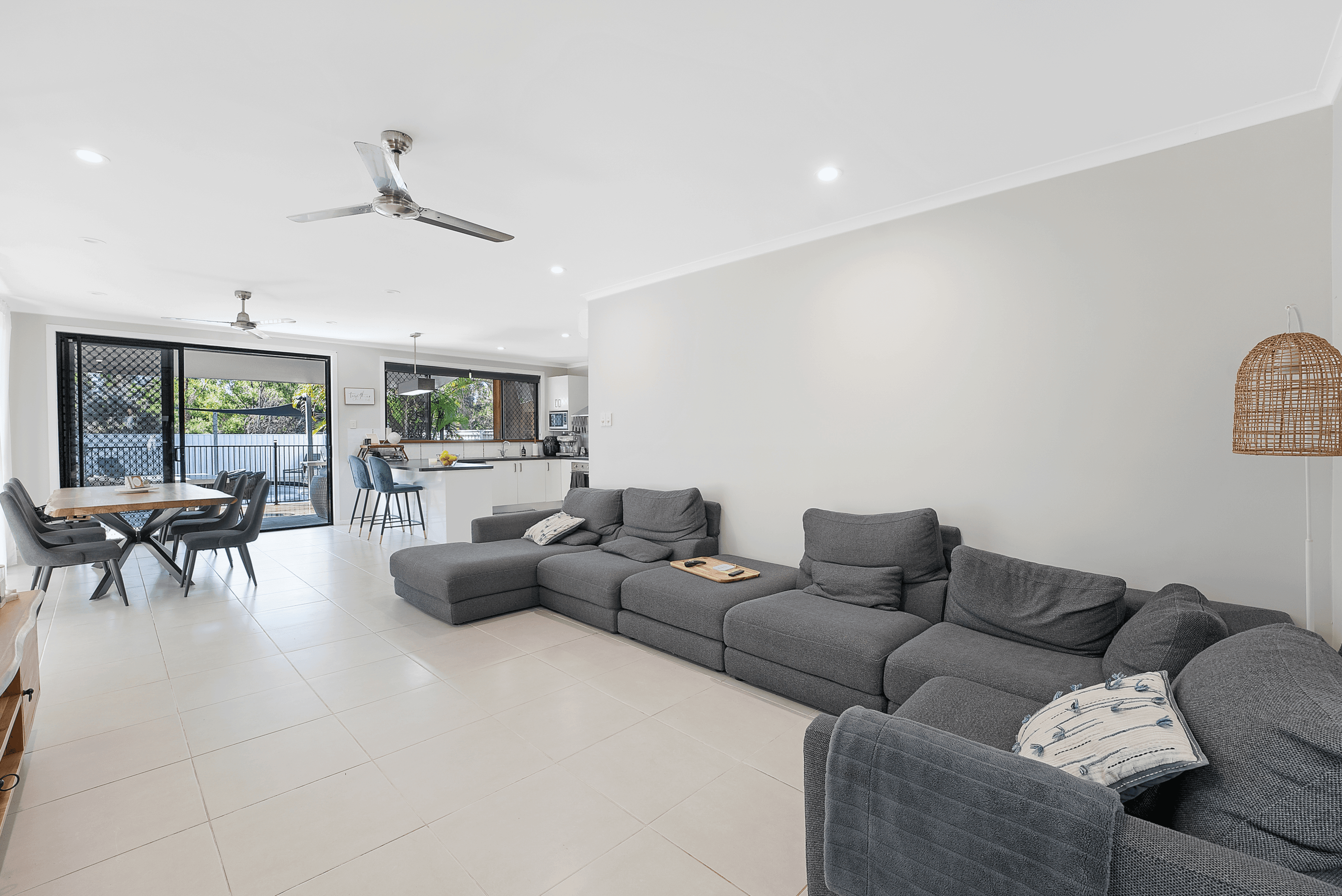 54 Kippa Street, Kippa-Ring, QLD 4021