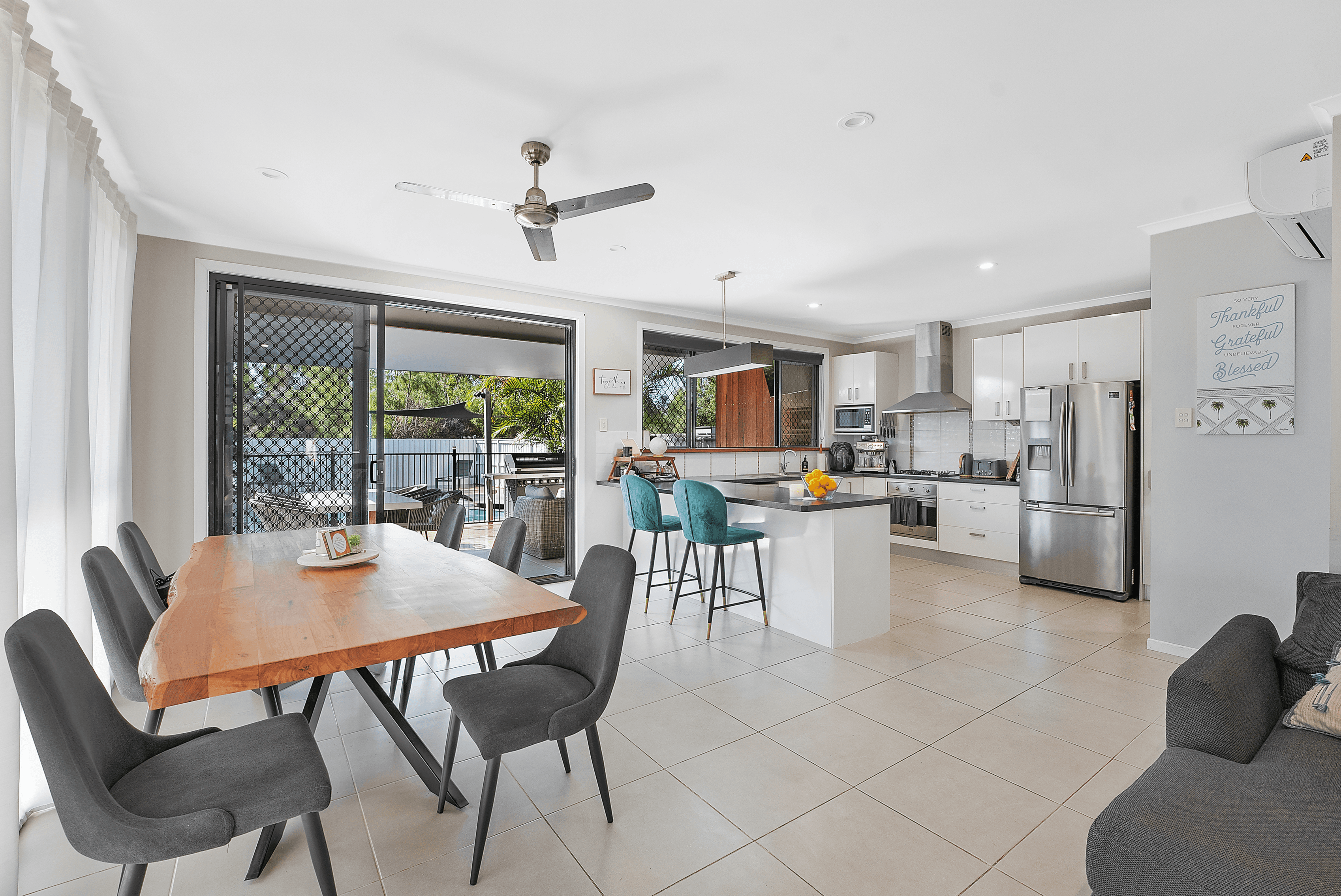 54 Kippa Street, Kippa-Ring, QLD 4021