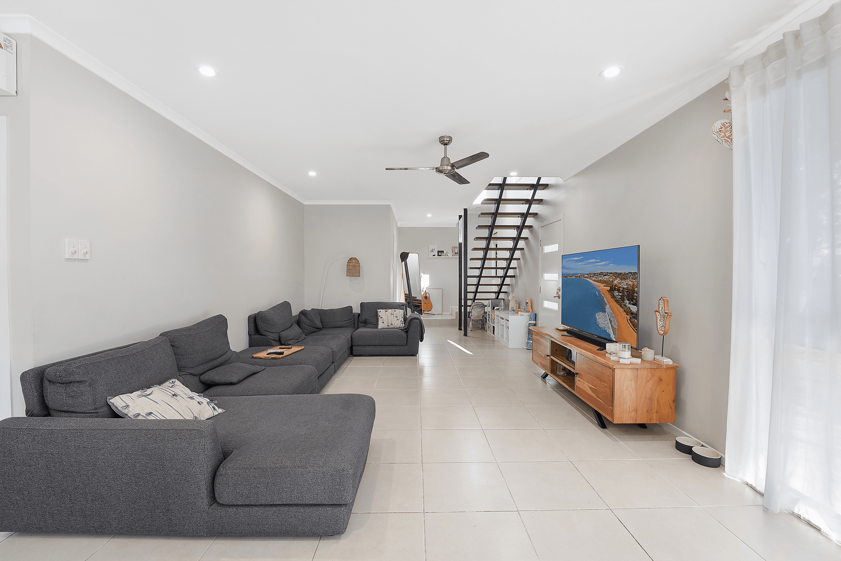 54 Kippa Street, Kippa-Ring, QLD 4021